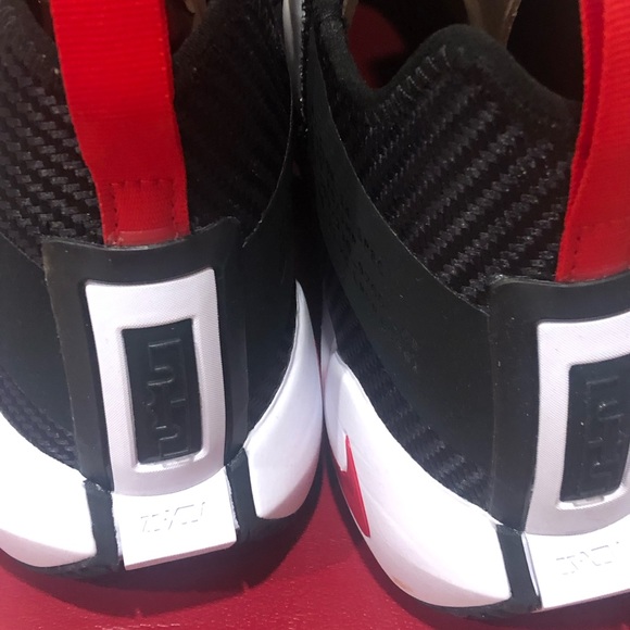 lebrons - Picture 3 of 6